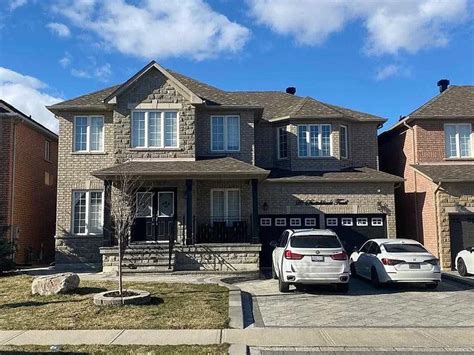 Large windows fill the room with natural light, along with your own private patio The property is set in a peaceful and quiet neighborhood. . Mississauga kijiji rent